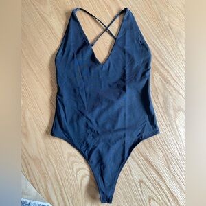 Aritzia Contour Bodysuit